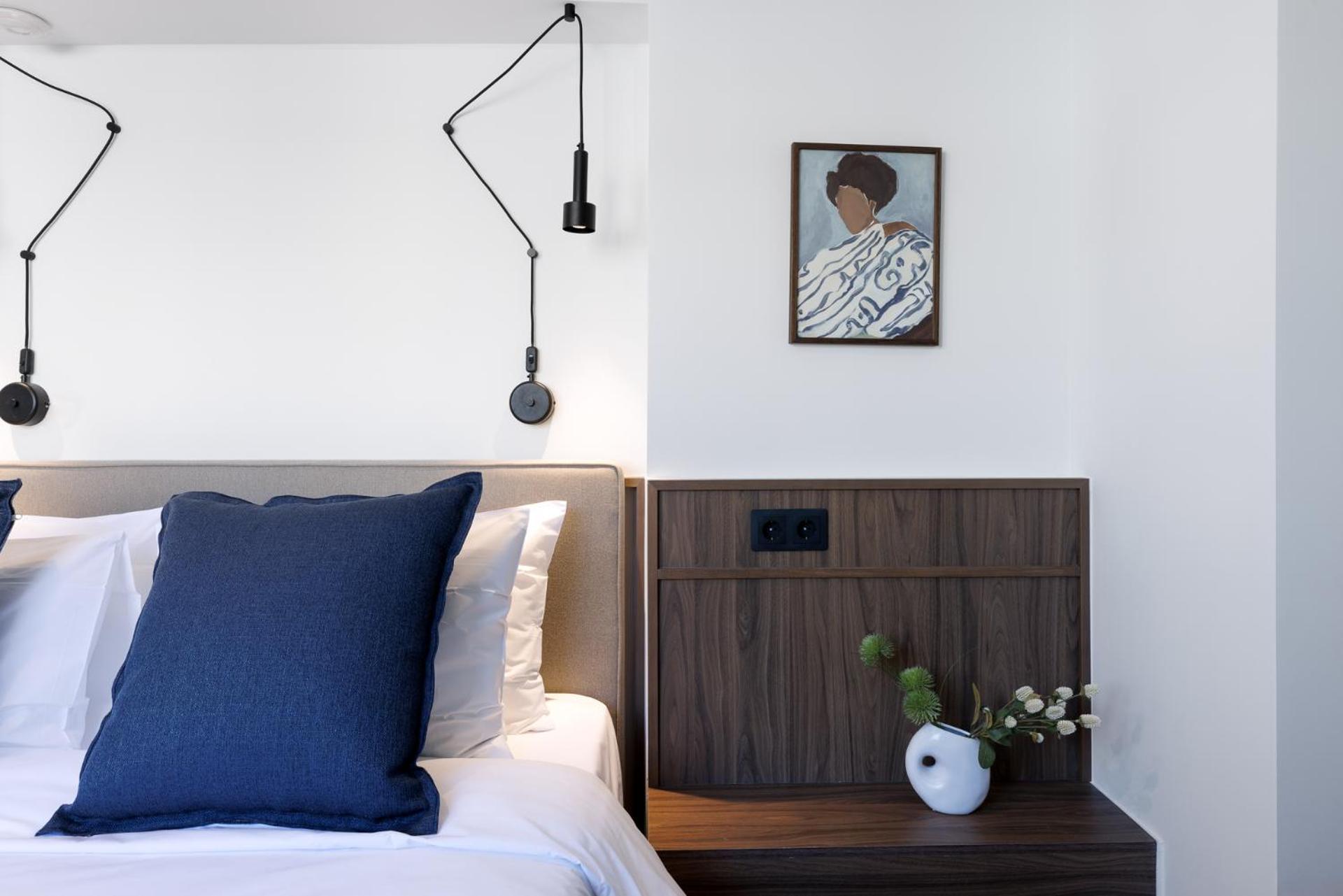 More By Zoia Living أثينا المظهر الخارجي الصورة