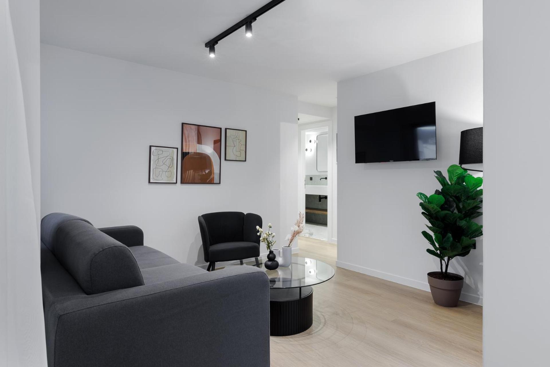 More By Zoia Living أثينا المظهر الخارجي الصورة