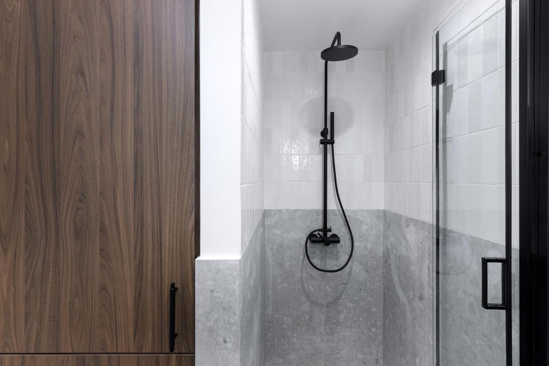More By Zoia Living أثينا المظهر الخارجي الصورة